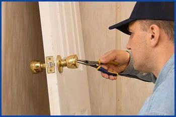 Evendale OH Locksmiths Store Evendale, OH 513-426-7402 Evendale OH Locksmiths Store Evendale, OH 513-426-7402 - 6-lock-repair
